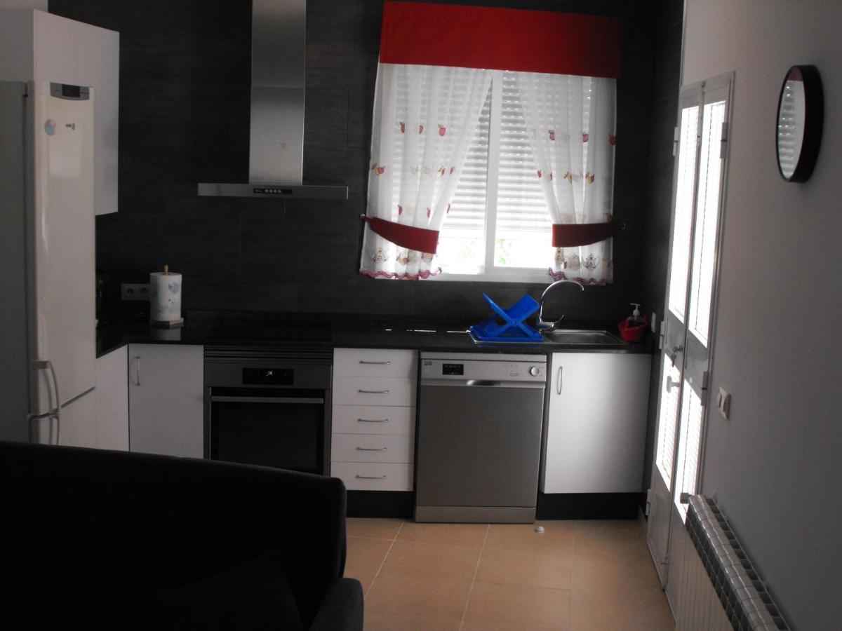 Apartamento Poseidom โอโกรเบ ภายนอก รูปภาพ